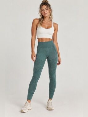 Tuff‎ Athletics Moto Legging